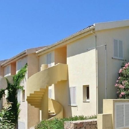 Villa Il Geranio Badesi Exterior foto